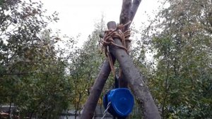 Опускаем ЖБ кольца используя ТАЛЬ в колодец без особых усилий Чебоксары..! #Мастерская21rus