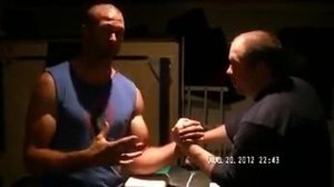 Девон Ларрат как избежать перелома руки!