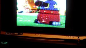 Цветной советский катушечный видеомагнитофон.