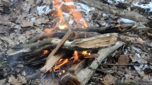 Навес из плащ-палатки. Просто и быстро