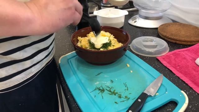 Салат пикантный в листьях салата эпизод №668 смотреть онлайн