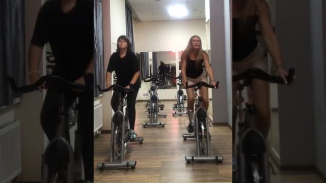 Cycle тренировка. Рельеф рук и ног + выносливость