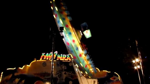 Летающая тарелка в Диво Остров смотреть онлайн