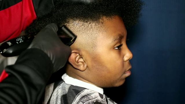 Burst Fade with JRL FreshFade 1040 and 1050 смотреть онлайн