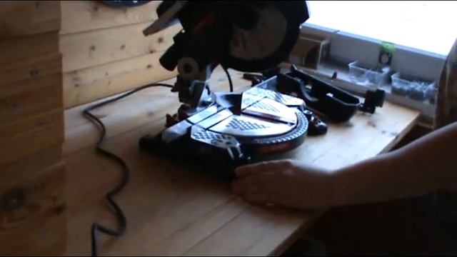 Обзор комбинированной пилы ЗУБР ЗТПК-210-1500 смотреть онлайн