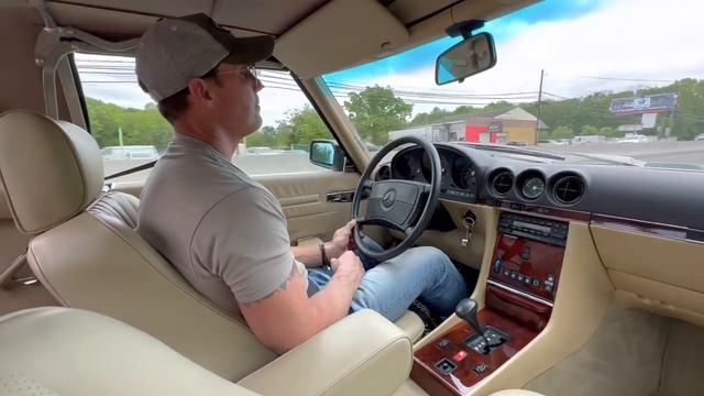 1989 Mercedes-Benz 560SL Petrol Blue Green driving video 52123