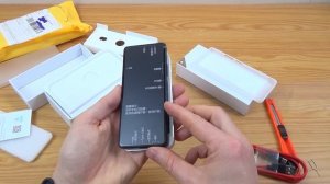 XIAOMI - Самый Маленький Смартфон !