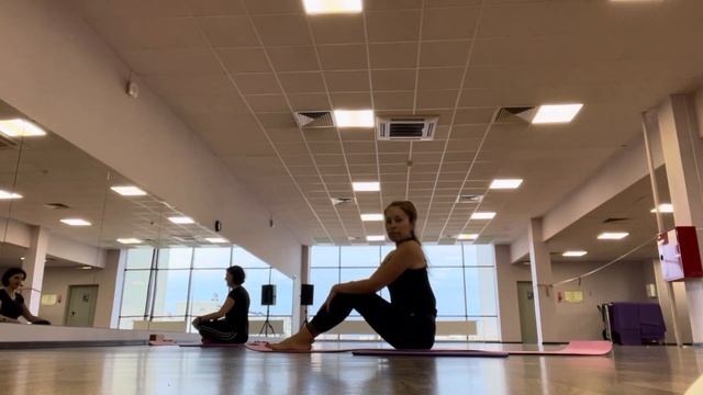 5 сентября 2023. Йога. Халасана. Асана для домашнего задания. смотреть онлайн