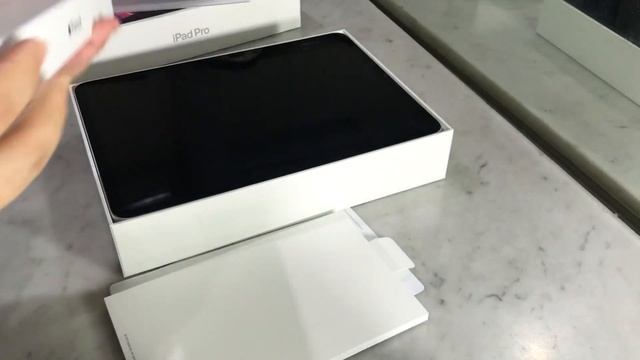 IPad Pro 2020 11 Inch + Apple Pencil 2nd Generation (English) смотреть онлайн
