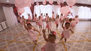 Очень красивый Танец "Полетай со мной"/ Танцы в детском саду