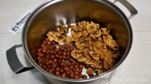 Компот из боярышника и сушеных яблок