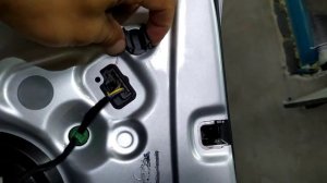 VW Terramont. Снятие дверной карты