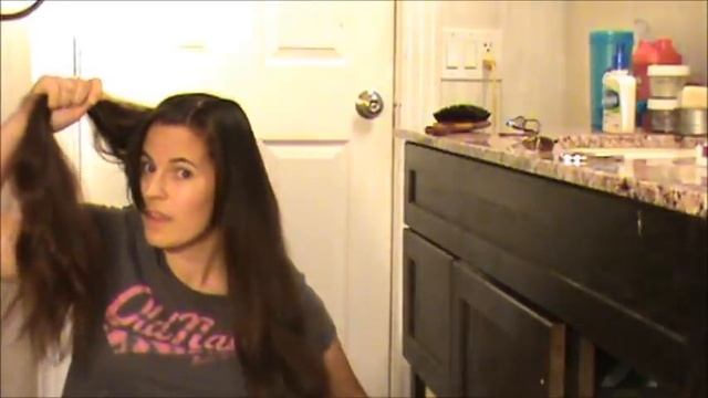 How to Properly Use a Boar Bristle Brush