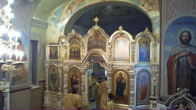 Литургия в праздник свт. Николая Чудотворца 19.12.2020 смотреть онлайн