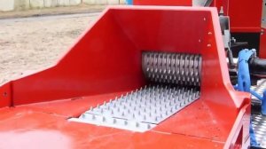 Рубильная машина Skorpion 250 SDT с подающим конвейером