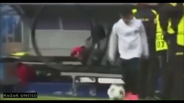 Для своего возраста он очень хорош - Сын Криштиану Роналду 2018 10 822 620 смотреть онлайн