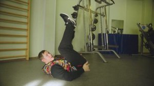 КАЧАЕМ НИЖНИЙ ПРЕСС. Как накачать низ живота. Самое жёсткое упражнение для низа пресса.