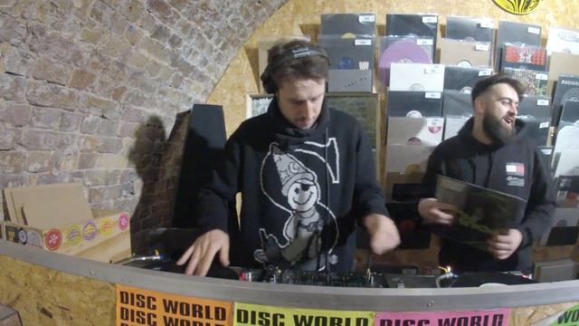 Benton & Samba // 80-Min Vinyl DJ Set ~ UK Garage & Jungle смотреть онлайн