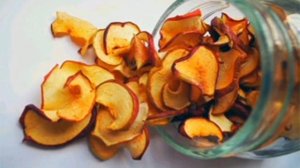 15 причин почему нужно есть сушеные яблоки