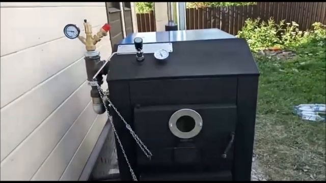 КОТЕЛ БЕЗ КОТЕЛЬНОЙ. Твердотопливный котел ОЧЕНЬ ДЛИТЕЛЬНОГО ГОРЕНИЯ Космос 30. Монтаж на улице смотреть онлайн