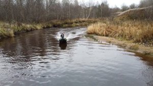 «КАТАБАЙД-2» (байдарка с транцем) на реке Тихвинка под китайским мотором