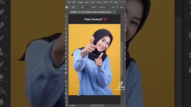 cara mengganti background foto di photoshop dengan cepat  #design #photoshop