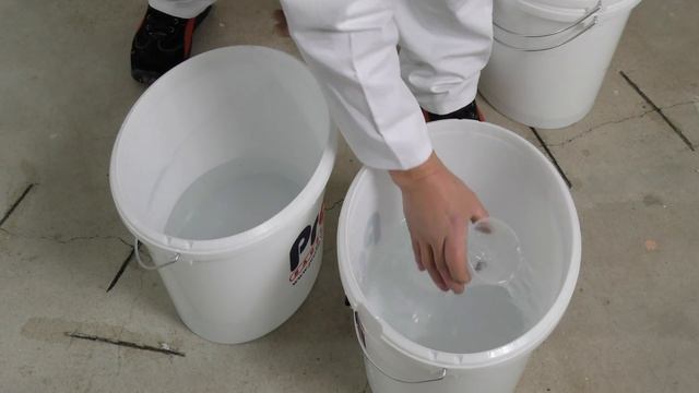 Selbstnivellierende Bodenausgleichsmasse richtig verarbeiten смотреть онлайн