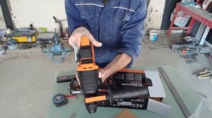 Перфоратор AEG BBH18BL-0 распаковка
