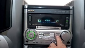 Aiwa nsx S555 con woffer's de aiwa nsx f959. @hugusaudio
