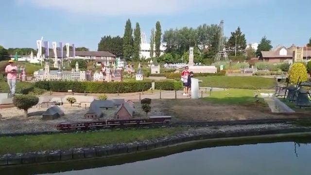 Брюссель. Парк Мини-Европа смотреть онлайн