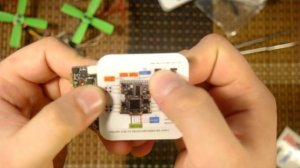 ☀ Полетный контроллер с регуляторами на одной плате для мелколетов. Полный ФАРШ. [HGLRC ZEUS FC]