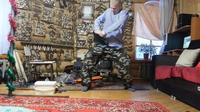 Лопата из рельсовой стали. Друг Вадим подогнал смотреть онлайн