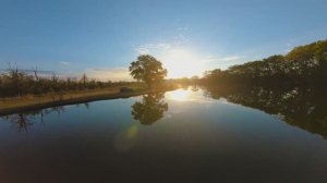 Рассвет на каяке. Разливы реки Кума. Ставропольский край. Съемка с FPV дрона.