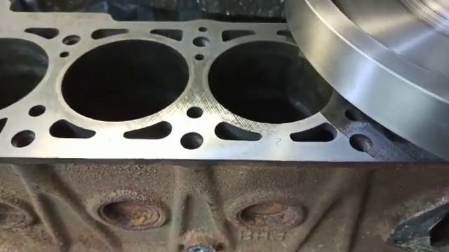 фрезеровка блока двс шлифовка цилиндров. смотреть онлайн