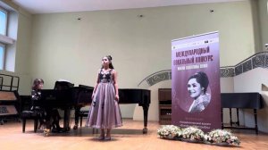 Мнацаканян Сонна. 12 лет. « Принцесса» музыка- Э. Григ. Слова- Б. Бёрнсона, перевод- В. Аргамакова