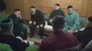 Али Амиров-Пайхамар (с.1.в.) стигал вакхар (зикр, назма)