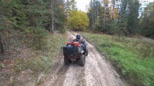 Поход на квадроциклах по глубоким лужам! Проверяем охотников!