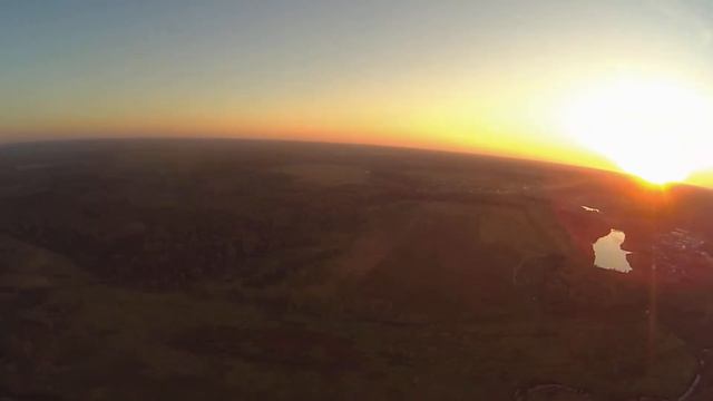 Взлёт на мотопараплане. Закат с высоты птичьего полёта. г.Кольчугино смотреть онлайн