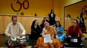 ШАКУНТАЛА и ЧИНТАМАНИ (танцы и бхаджаны)