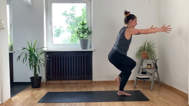 Grounding Practice | 30 minute Practice of Connection | REAL YOGA смотреть онлайн