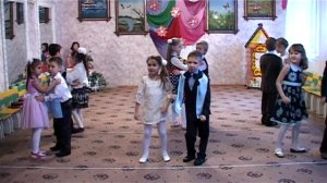 Праздник 8 марта в Донецком детском саду №260 (Весна 2016 года)