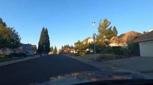 61 - #США Где живет Американский средний класс. Неспешно по жилому району в США.