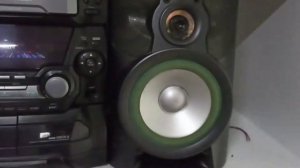Panasonic SA-AK15 tocando na caixa de som Sony Modificada! *KEVYN*