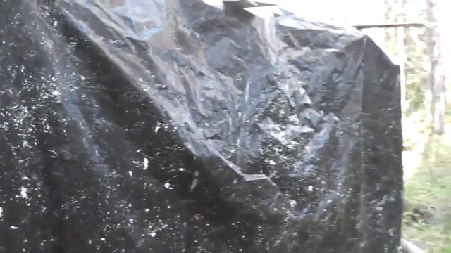 Я САМ В ЭТО ВЕРЮ С ТРУДОМ, НО... Что можно построить в ЛЕСУ ЗА ГОД? Это НЕ ПРЕДЕЛ! Деревня в лесу