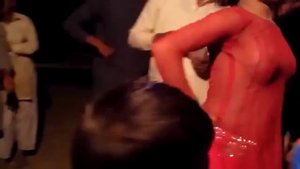 Pakistani-Private-Dance--Mujra-On-Private-Party--Hot-Mujra-Dance
