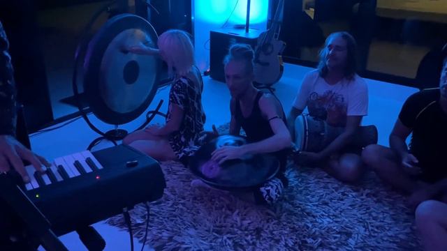 Непридуманные истории Остров Самуй Март Надежда Майкл Григорий Роман Ильяс смотреть онлайн