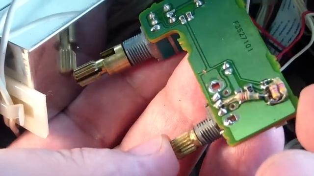 YAESU FT-1000MP про энкодеры (repair) смотреть онлайн