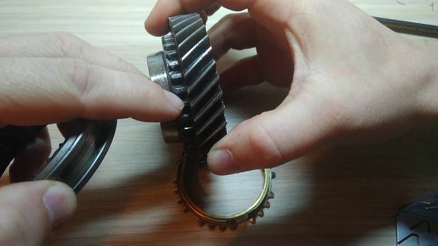 МКПП. Не включаются передачи. Выскакивают передачи. Хрустят передачи. смотреть онлайн