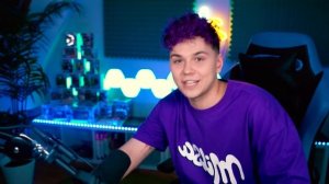 И ЧТО ЭТО?! ? ЧТО ТВОРЯТ ДЕТИ В ЛАЙКЕ? ? ПОПРОБУЙ НЕ ЗАСМЕЯТЬСЯ в LIKEE ?