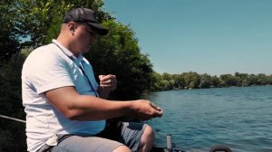 Рыбалка 2020 на ПОПЛАВОК! Ловля ПЛОТВЫ на УДОЧКУ на течении!